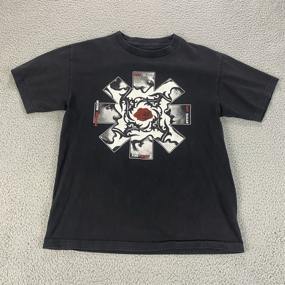 RED HOT CHILI PEPPERS  T Shirt Mens Size Medium 2017 Stadium Tour Band Tee Rock